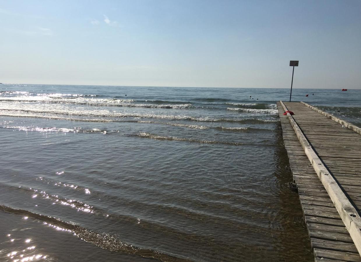 Zzznon Attivo Ex Dl5 E Dl6 Apartment Lido di Jesolo Ngoại thất bức ảnh